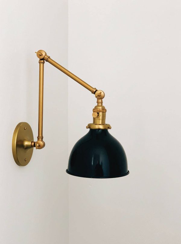 Lámpara de mesa elegante con pantalla - Imagen 4